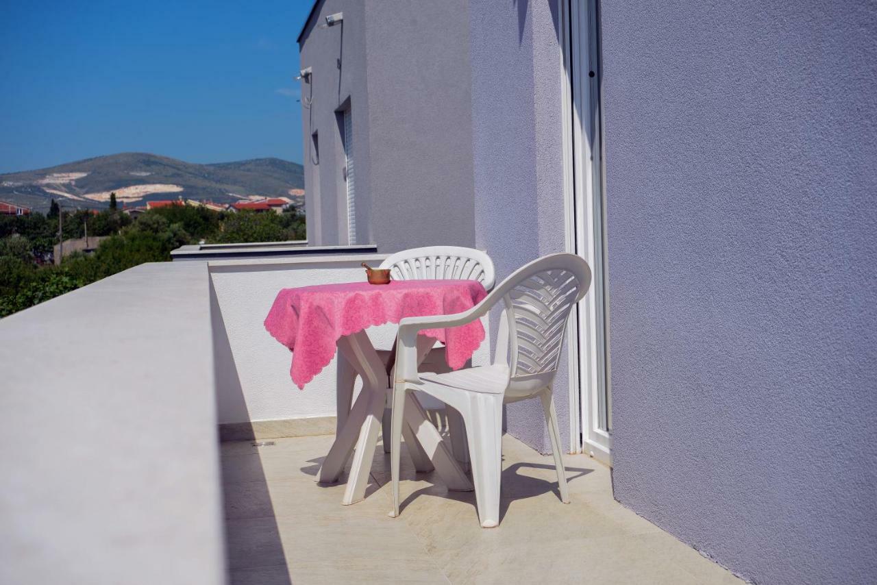 Honey Apartment Kastela